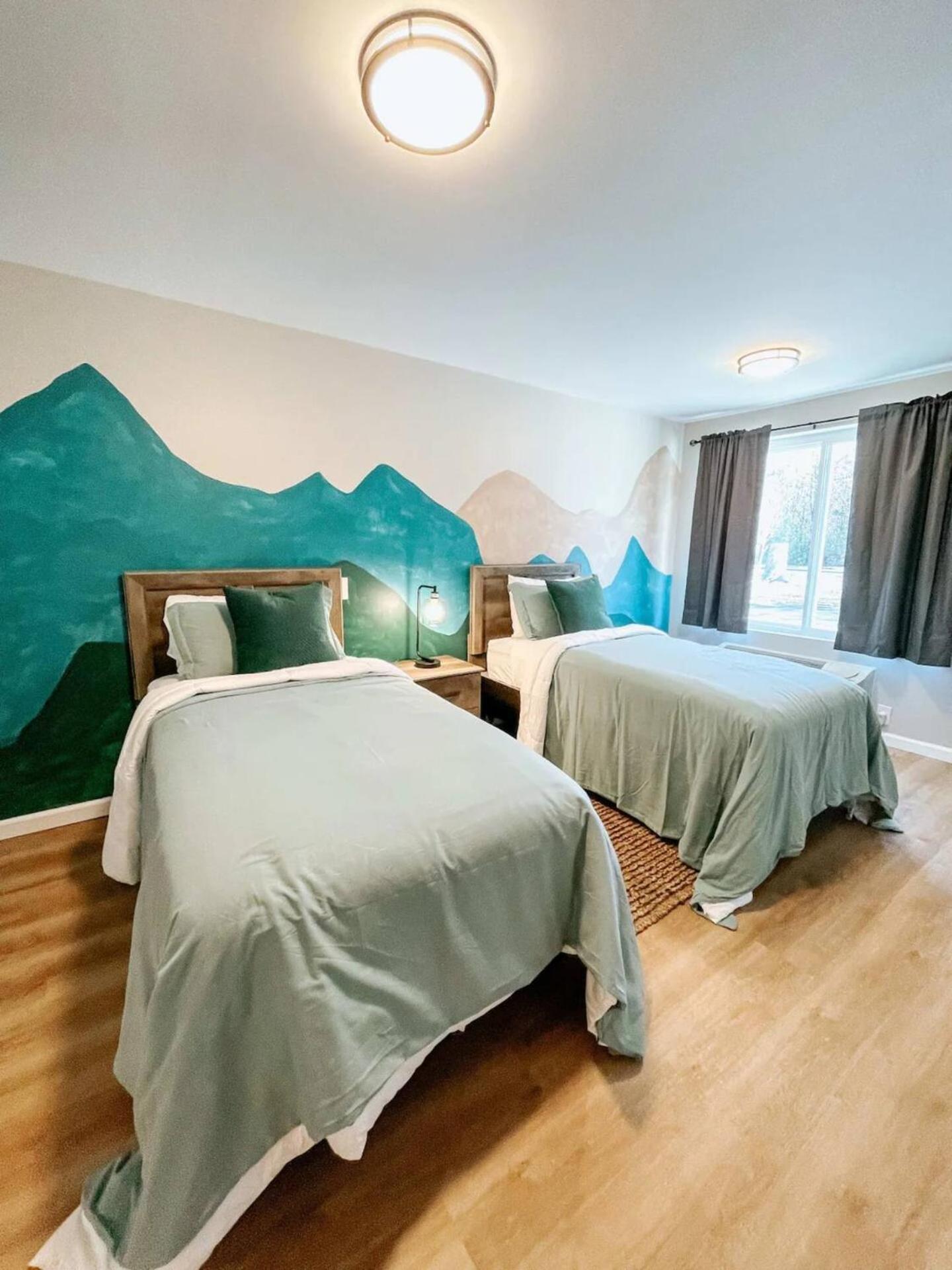 Mountain Family Twin Room Таунсенд Екстер'єр фото